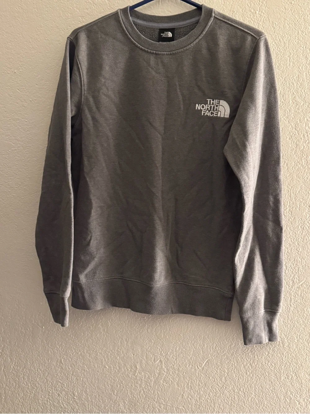 The North Face Men's Charcoal Gray Crewneck Sweatshirt